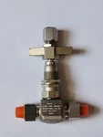 Hoke Globe Valve, Pn 10184-7, 316SS Body/trim, Rated 6000PSI, 70F. Nos.. Fixed Price $75.00.