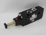 Parker B511ACB53C Single Solenoid Electric Over Air Valve 4WAY 1/4" Npt Used. Fixed Price $89.81.