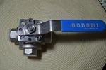 Bonomi 956N-1" Fnpt 3-WAY CF8M Stainless Steel Ball Valve , 1000 Wog Free Ship. Fixed Price $95.00.