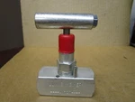 New Lunkenheimer 1/2" Needle Valve A1728 10,000 Psi 200 F. Fixed Price $19.00.