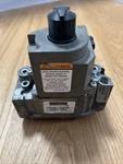 VR8345M4302 Honeywell Standard Dual Direct Ignition/intermittent Pilot Gas Valve. Fixed Price $34.99.