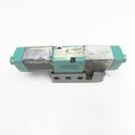 Numatics 082SS63AM000061 Position Closed Center Directional Valve 24VDC. Fixed Price $114.10.