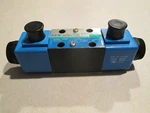 Eaton Vickers DG4V-3S-2C-M-U-B5-60 **new**. Fixed Price $500.00.