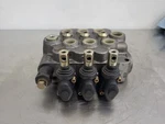 Surplus New Salami VDM8/EDD/U4S Monoblock Directional Control Valve. Fixed Price $568.10.