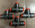 4 Smc KQT11-00 / KQT1100 (new No Box). Fixed Price $20.00.