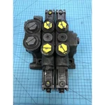 Parker V42-2277 Spool, Series Directional Control Valve. Fixed Price $300.00.