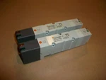 2PC Smc Pneumatic Solenoid Valve VQC4400R-5. Fixed Price $45.00.