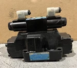 Vickers DG5V-8-S-2C-T-M-U-HL-10-EN502 W/ DG4V-3S-6C-M-U-HL7-60-EN490 Valve. Fixed Price $250.00.