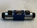 Rexroth R900567497 Hydraulic Double Solenoid Directional Valve Used. Fixed Price $199.99.