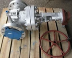 Bonney Forge 600 Raised Face Wcb Gate Valve W/ Hand Gear Operator & Bleeder. Fixed Price $2500.00.