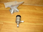 Varian 951-5096 *used* Valve Right Angle. Fixed Price $49.75.