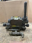 Parker D1VL1DN-72 Hydraulic Control Valve W/ FM2DDKN-50 500/5000PSI. Fixed Price $150.00.
