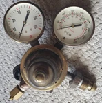 Gas Regulator National Nitrogen Model NO-725. Fixed Price $19.00.
