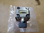Parker SR6MMV11X0821 F Hydraulic Reducing Valve. Fixed Price $550.00.