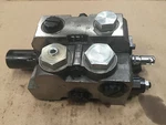 Parker Gresen V20 Valve One Section With Air Shift Single Action Cylinder Spool. Fixed Price $770.00.