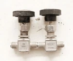 Whitey Swagelok Stainlesssteel Needle Valve SS1VS4. Fixed Price $12.50.