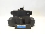 New Eaton Vickers DG5V-8-S-2C-M-FW-B-10 Directional Control Valve 02-329124. Fixed Price $549.95.