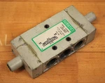 Numatics L23JJ5520 Solenoid Valve Block 14.5-145 Psig 1-10 Bar Used. Fixed Price $25.26.