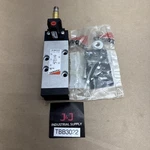 *new* Box Camozzi Solenoid Valve 951-000-P15-23 Fast Shipping Warranty.. Fixed Price $117.50.