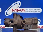 Ross W517C79105 / 2773B3001 Directional Control Valve. Fixed Price $199.00.