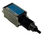 Vickers DGMX2-3-PPL-BW-S-40 Pressure Reducing Valve K02S. Fixed Price $399.99.