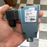 Mac 225B-111JA Electric Solenoid Valve 2-WAY 2-POSITION 24VDC 120/60 110/50. Fixed Price $125.00.