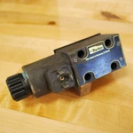Parker D1VW020BNJW75 Hydraulic Valve 24 Vdc 1.25A 350 Bar Max - Parts Only. Fixed Price $26.59.